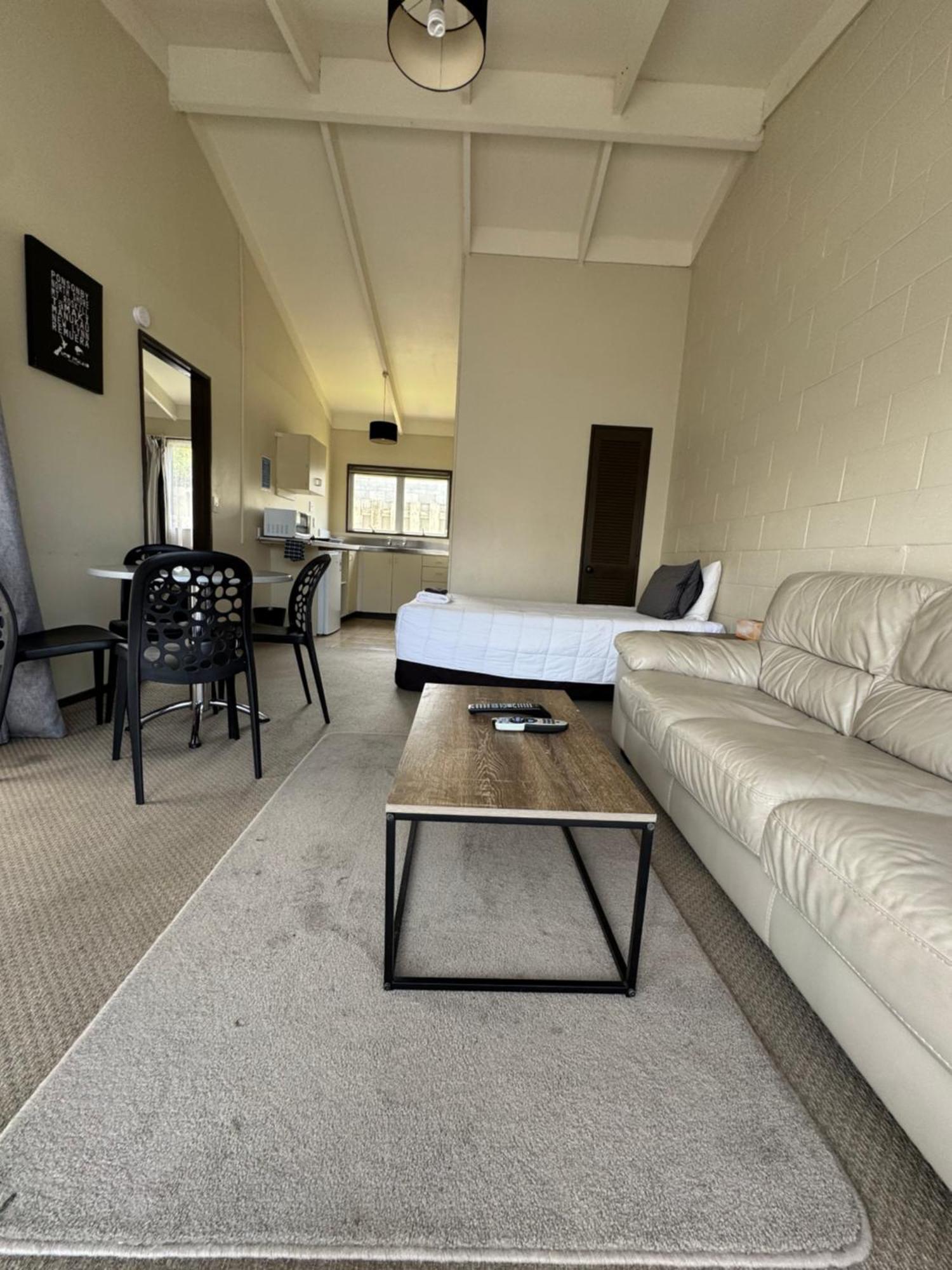 Fountain Court Motel Tauranga Eksteriør bilde