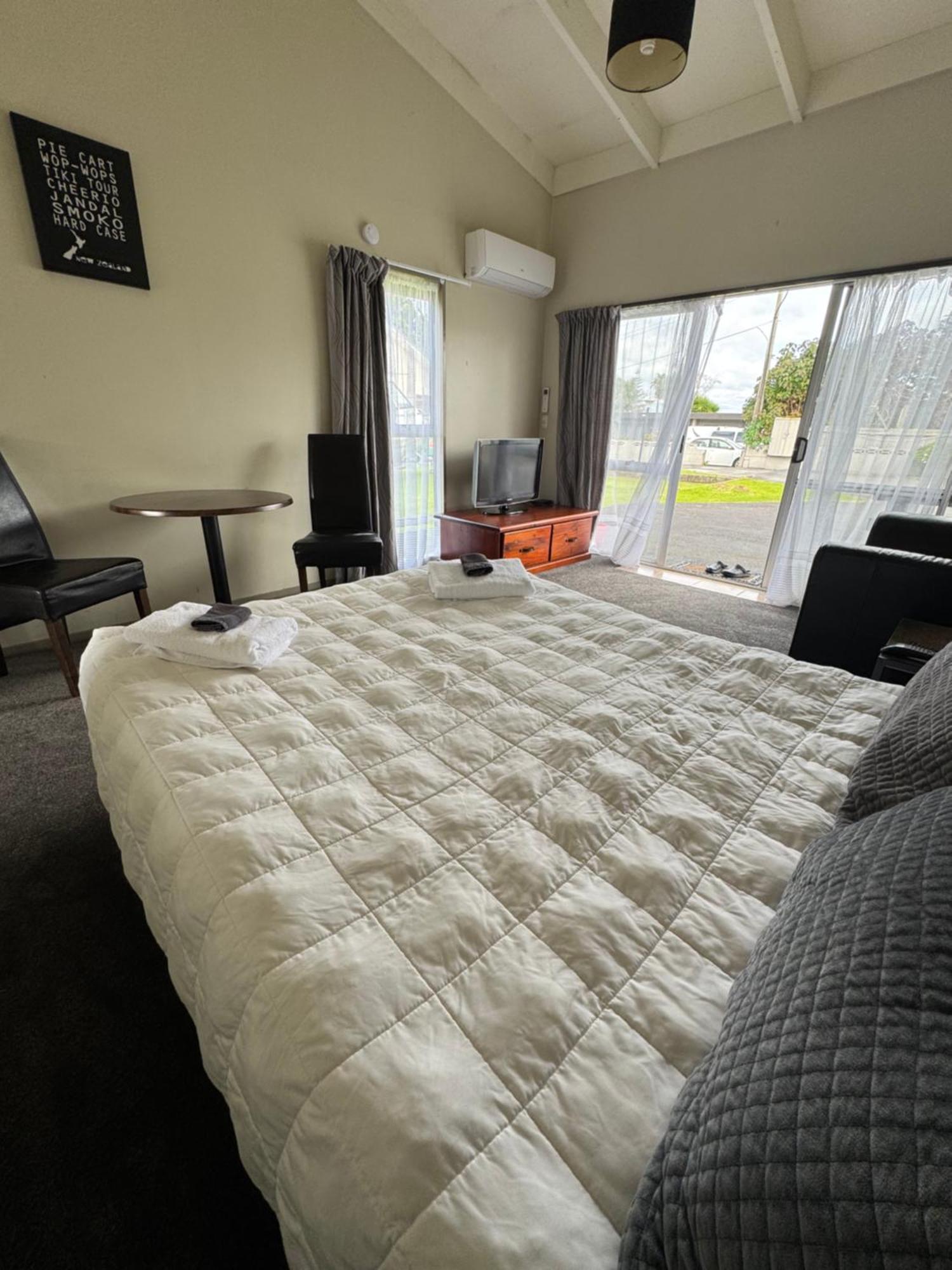 Fountain Court Motel Tauranga Eksteriør bilde