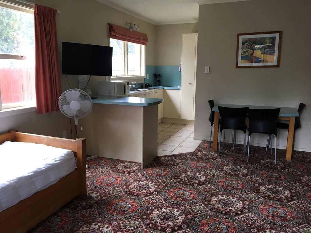 Fountain Court Motel Tauranga Eksteriør bilde