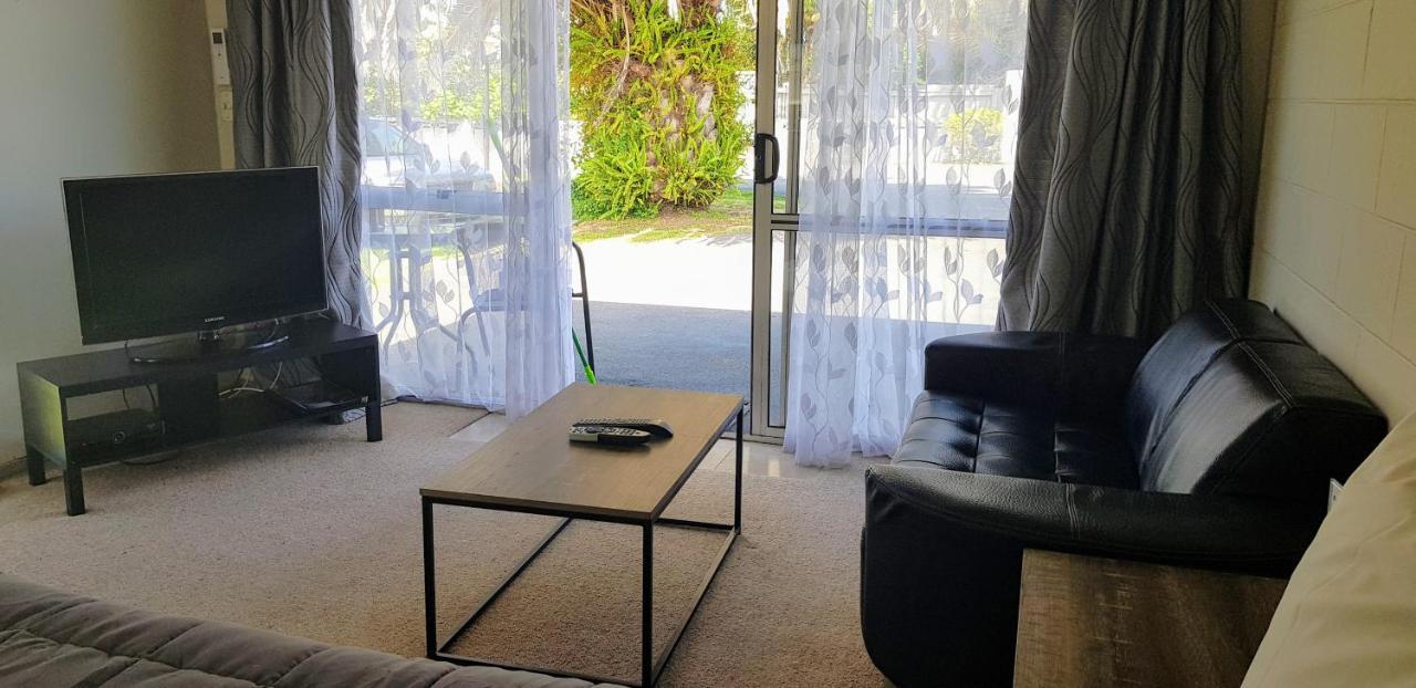 Fountain Court Motel Tauranga Eksteriør bilde